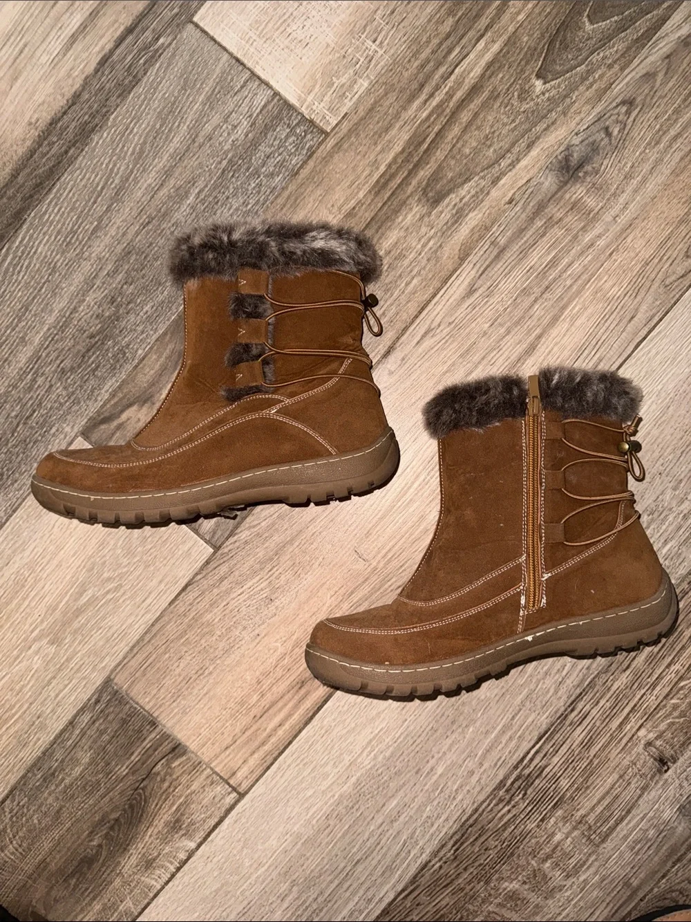 Women's Faux-Fur Trim Winter Ankle Boots - Brown Suede Comfort 9